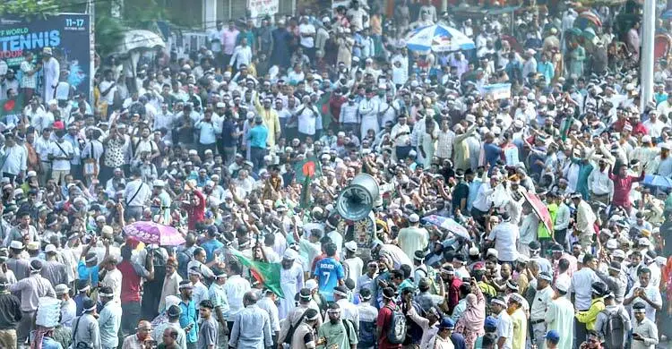 শিক্ষকদের দাবি আদায়ে কাল লংমার্চ টু যমুনা