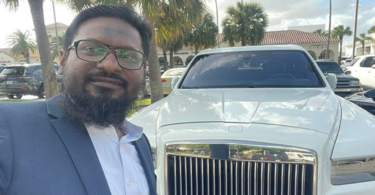 পদ্মা অয়েল কোম্পানী পদ পেতে এমডির ওপর চড়াও হলেন ডিজিএম ফারুক