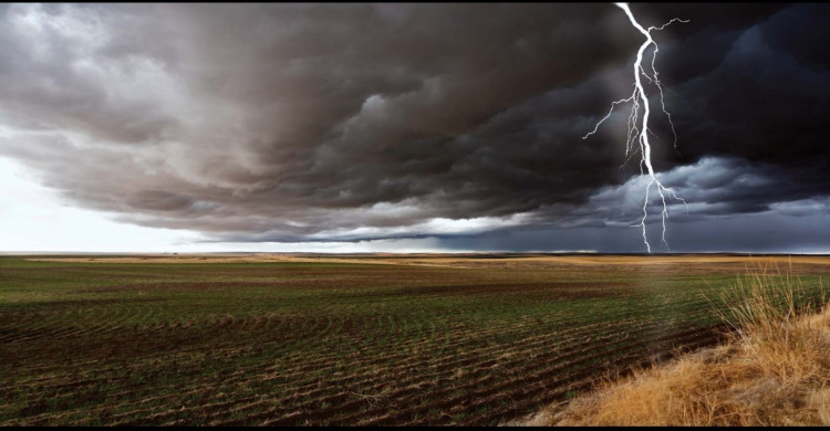 বৃষ্টিপাতের আভাস সারাদেশে