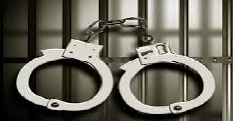 জামায়াত ইসলামীর নির্বাচনী সমাবেশ থেকে অস্ত্রসহ ২ জন আটক 