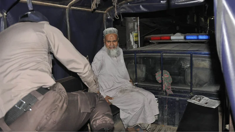 ভোটকেন্দ্রের সামনে টাকা বিতরণের অভিযোগ, জামায়াত নেতা হাবিবের দুই দিনের কারাদণ্ড