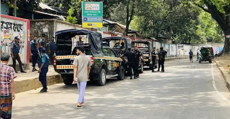 জুলাই গ্রাফিতি ঘিরে চট্টগ্রামে উত্তেজনা